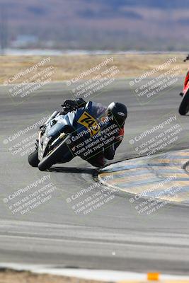 media/Feb-07-2025-CVMA Friday Practice (Fri) [[7034960ba2]]/2-Racer 2/Session 3 (Turn 8)/